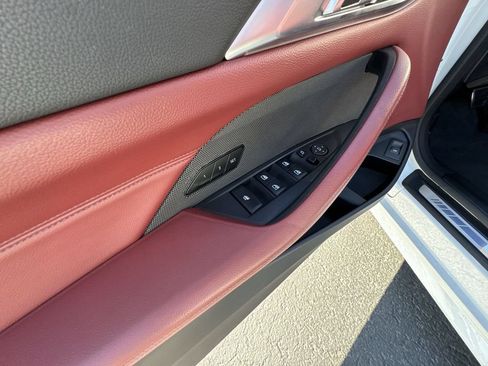 Used 2022 BMW 430i Convertible w/ M Sport Package RWD image 24