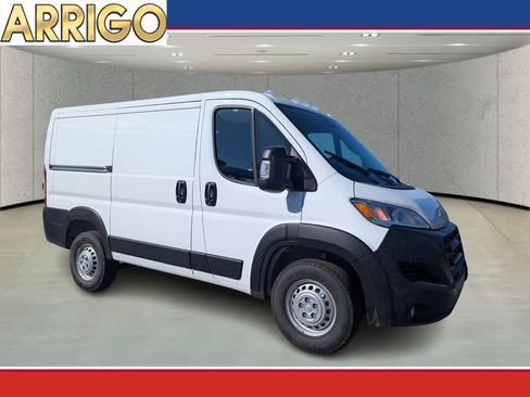 New 2026 RAM ProMaster 1500 w/ Convenience Group image 1
