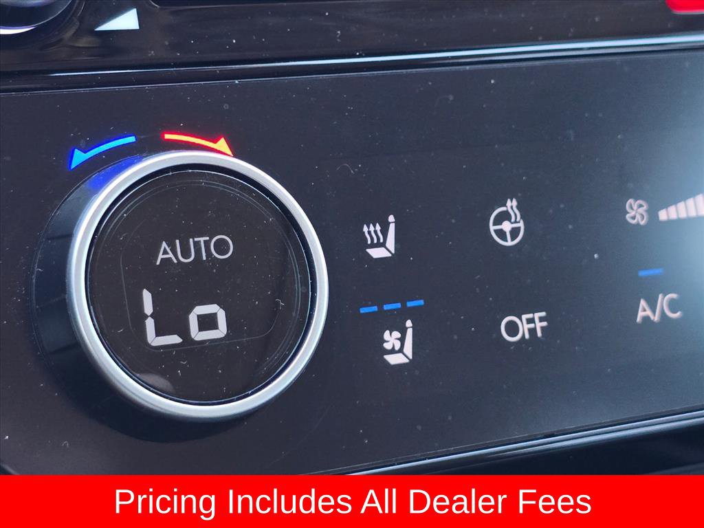 Used 2025 Hyundai Tucson Limited AWD/4WD image 20