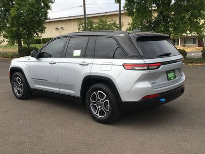 Used 2024 Jeep Grand Cherokee Trailhawk