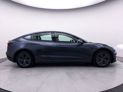 Used 2023 Tesla Model 3 Standard Range image 35