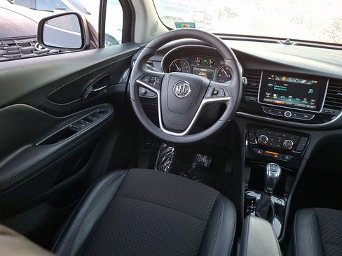 Used 2018 Buick Encore Preferred image 14