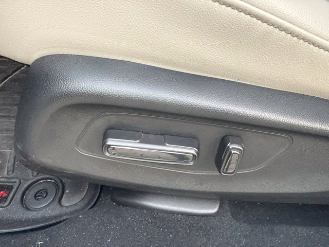 Used 2024 Honda HR-V EX-L image 14