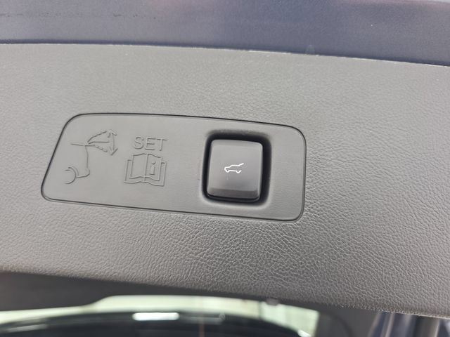 Certified 2022 Lincoln Corsair AWD w/ Equipment Group 101A image 32
