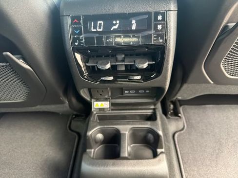 New 2026 Jeep Grand Cherokee L Limited AWD/4WD image 36