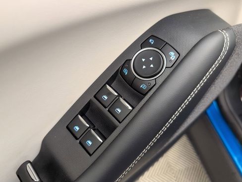 Certified 2025 Ford Mustang Mach-E Premium image 39