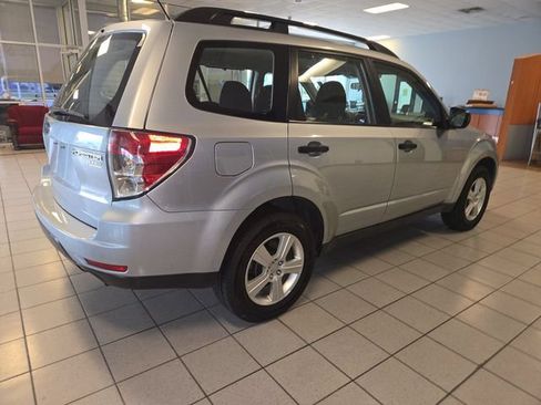 Used 2013 Subaru Forester 2.5X AWD/4WD image 8