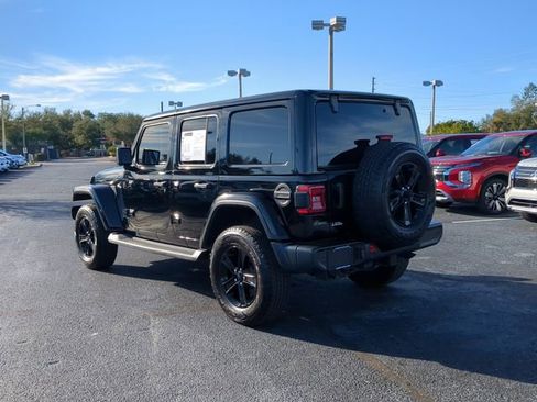 Used 2020 Jeep Wrangler Unlimited Sahara image 8