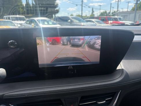 Used 2025 Buick Encore GX Preferred FWD image 22