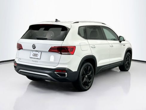 Used 2022 Volkswagen Taos SEL image 5