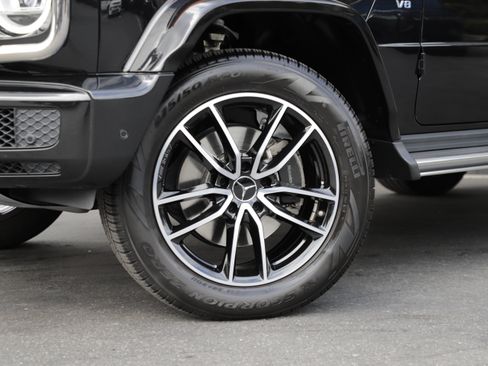 Used 2024 Mercedes-Benz G 550 image 2