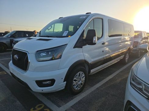 Used 2026 Ford Transit 350 XLT RWD image 3