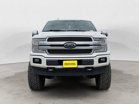 Used 2019 Ford F150 Platinum w/ Equipment Group 701A Luxury image 5