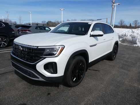 New 2026 Volkswagen Atlas Cross Sport SE AWD/4WD image 25