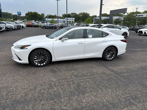 Certified 2025 Lexus ES 350 Ultra Luxury w/ Accessory Package (Z2) FWD image 1