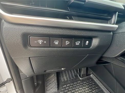 Used 2024 Kia Telluride EX X-Line image 30