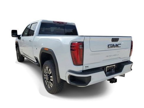 New 2026 GMC Sierra 2500 Denali Ultimate AWD/4WD image 4