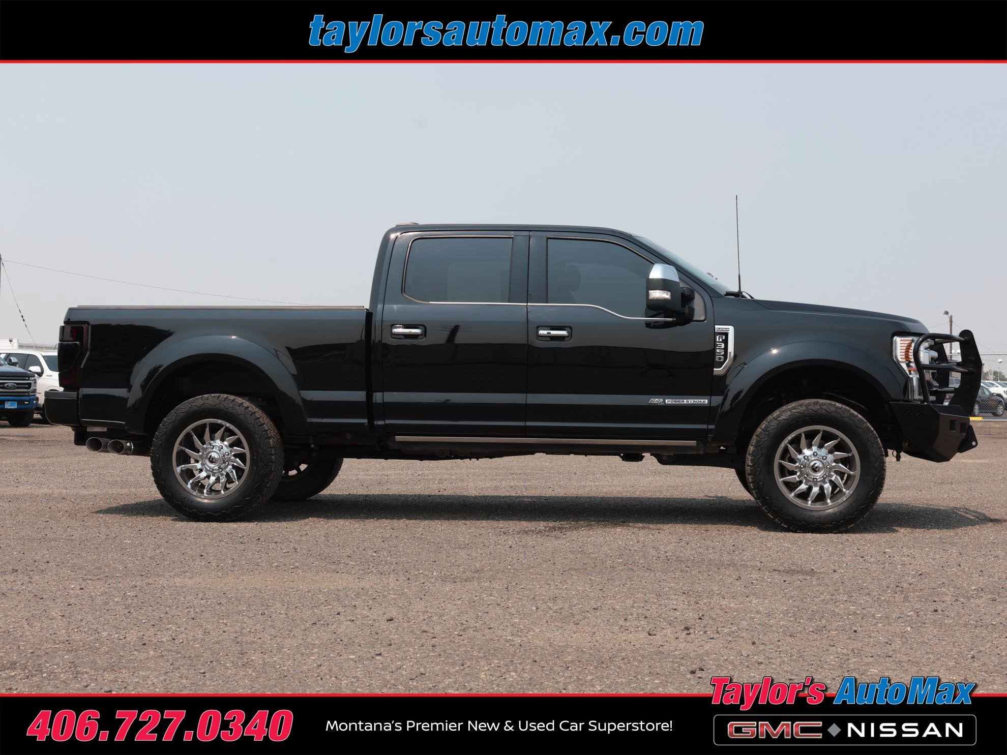 Used 2022 Ford F350 Platinum w/ FX4 Off-Road Package AWD/4WD image 3