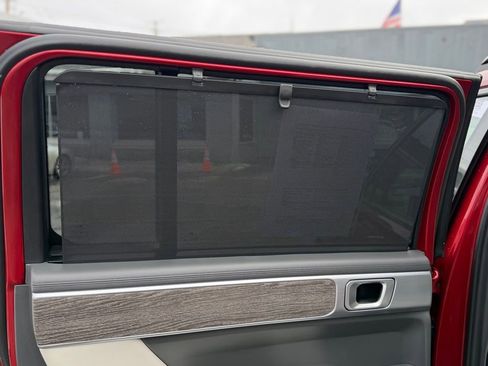 Used 2024 Hyundai Santa Fe Calligraphy image 11