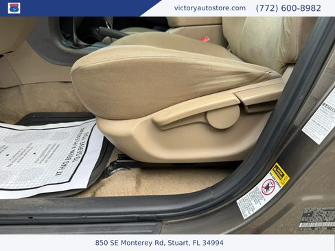 Used 2010 Toyota RAV4 4WD image 21