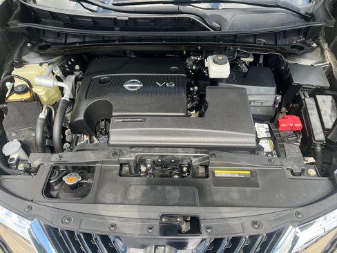 Used 2016 Nissan Murano SL w/ SL Technology Package FWD image 23