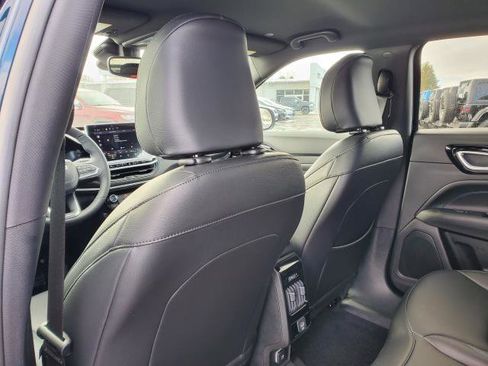 New 2026 Jeep Compass Limited image 23