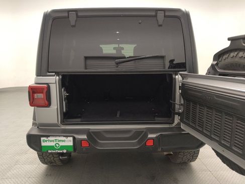 Used 2018 Jeep Wrangler Unlimited Sport S image 29