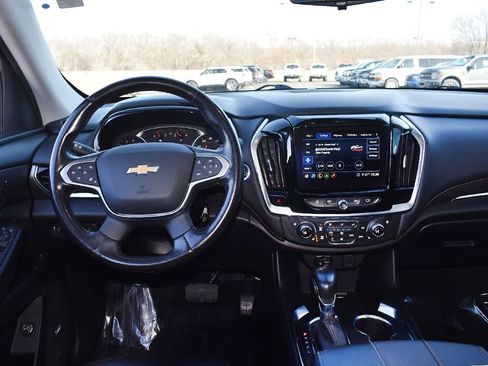 Used 2021 Chevrolet Traverse Premier w/ Redline Edition image 16