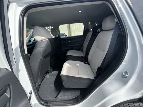 Certified 2025 Honda CR-V LX image 22