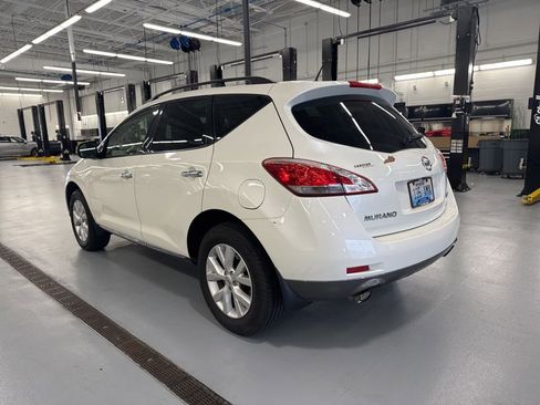 Used 2014 Nissan Murano SL w/ Navigation Package AWD/4WD image 5
