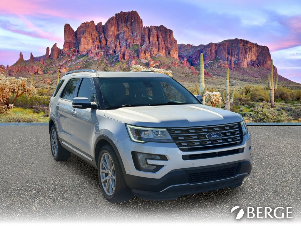 Used 2016 Ford Explorer Limited w/ Equipment Group 301A FWD image 9