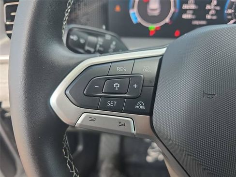 Used 2025 Volkswagen Tiguan S FWD image 20