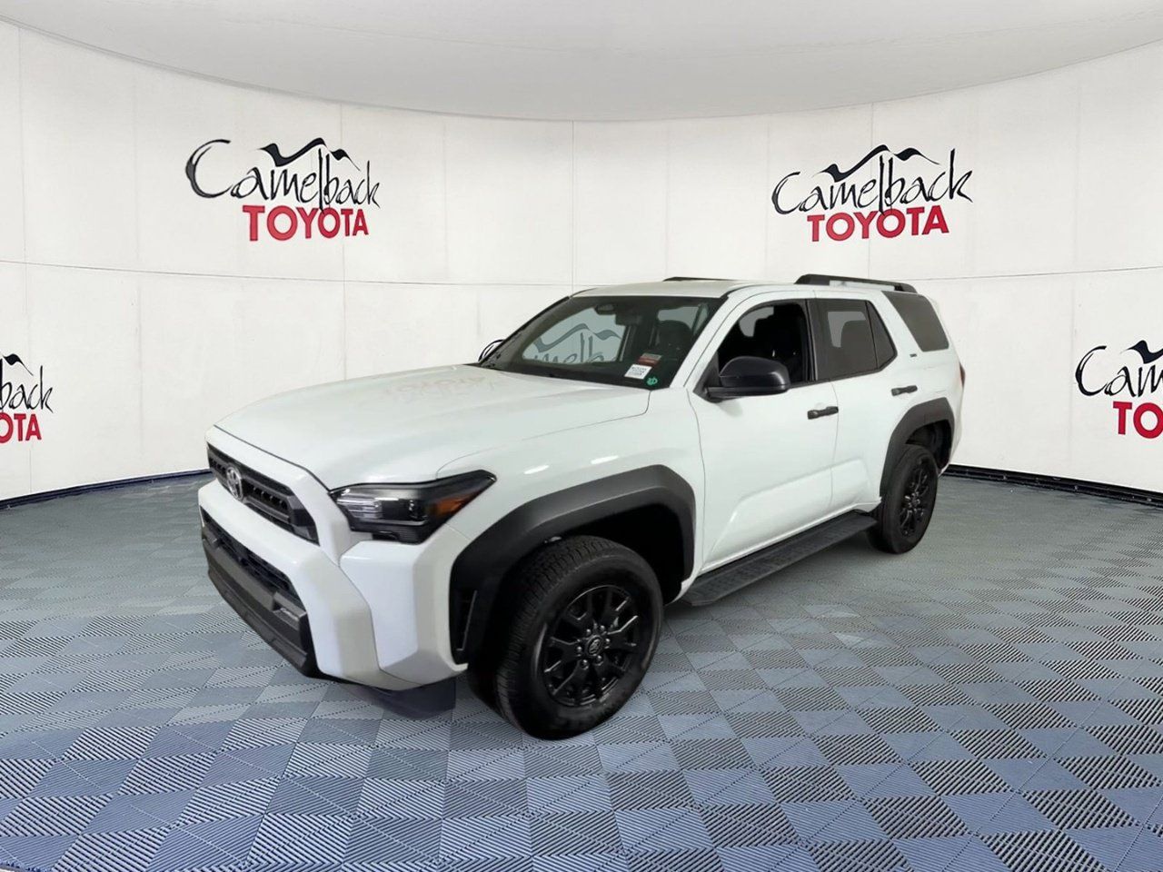 Used 2025 Toyota 4Runner SR5 AWD/4WD image 7