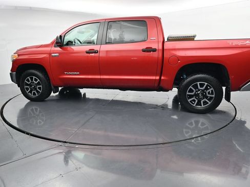 Used 2015 Toyota Tundra SR5 w/ TRD Off Road Package AWD/4WD image 5