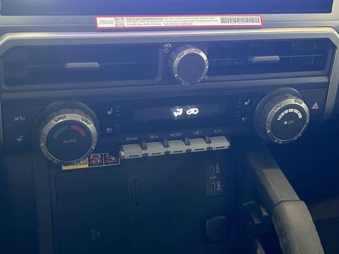 New 2026 Toyota 4Runner TRD Off-Road Premium AWD/4WD image 19