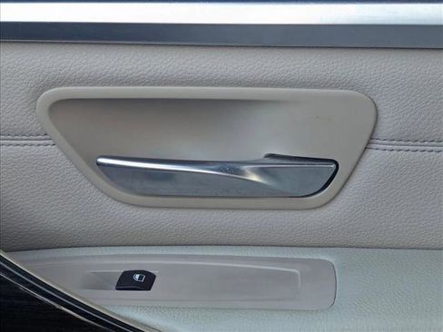 Used 2016 BMW 428i xDrive Convertible image 12