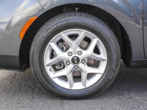 Used 2021 Kia Soul S FWD image 11