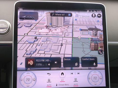 Used 2025 Mercedes-Benz Maybach S 580 4MATIC image 23