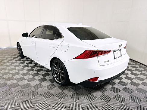 Used 2020 Lexus IS 300 F Sport w/ F Sport Package RWD image 5