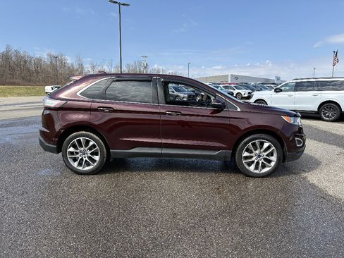 Used 2018 Ford Edge Titanium w/ Equipment Group 302A image 5