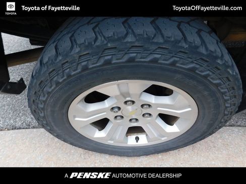 Used 2015 Chevrolet Silverado 1500 LTZ Z71 w/ LTZ Plus Package image 9