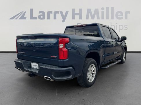 Used 2021 Chevrolet Silverado 1500 RST w/ Convenience Package II AWD/4WD image 5