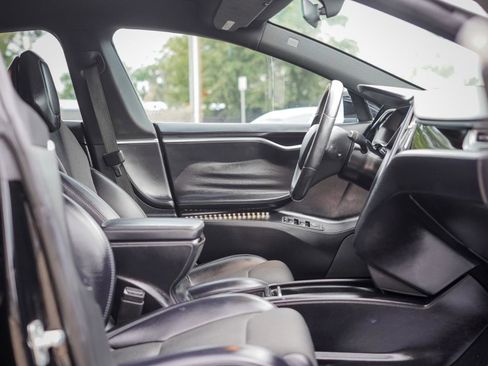 Used 2018 Tesla Model S 75D AWD/4WD image 8