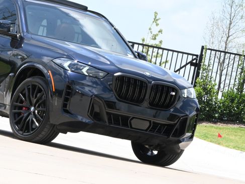 Used 2025 BMW X5 M60i AWD/4WD image 35