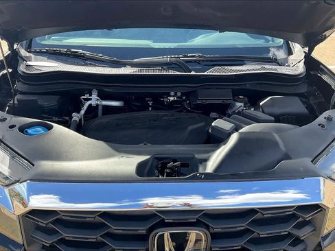 Used 2024 Honda Passport EX-L image 9