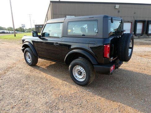 New 2026 Ford Bronco 2-Door AWD/4WD image 7