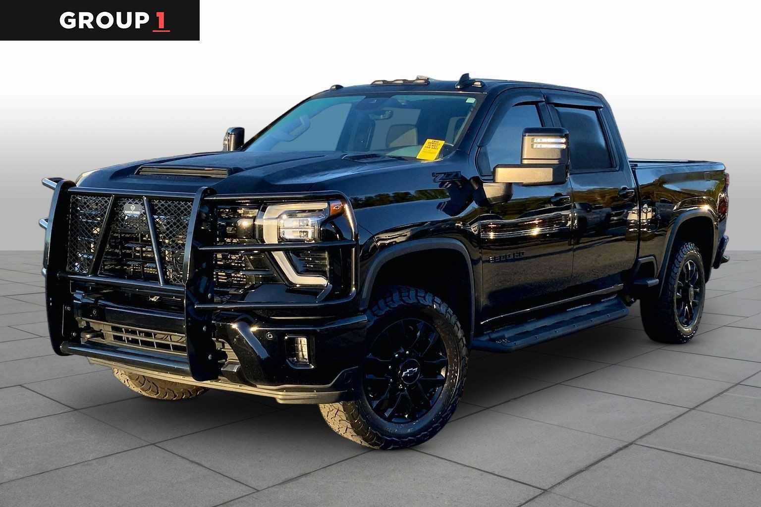 Used 2025 Chevrolet Silverado 2500 LT w/ Trail Boss Package AWD/4WD image 1