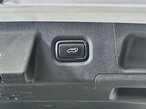 Used 2023 Hyundai Santa Fe SEL w/ Premium Package AWD/4WD image 30