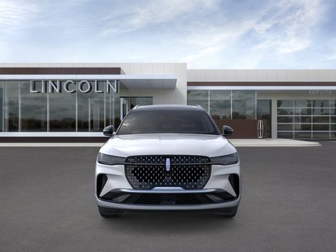 New 2026 Lincoln Nautilus Reserve image 6