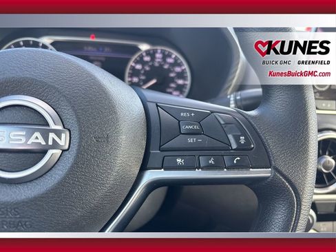 Used 2024 Nissan Sentra SV FWD image 19